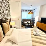 Modern Apartment In Juan De Austria